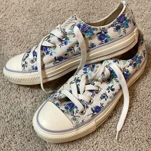 NWB Converse White Blue Purple Rose Floral Flower Sneakers Shoes 6 36.5